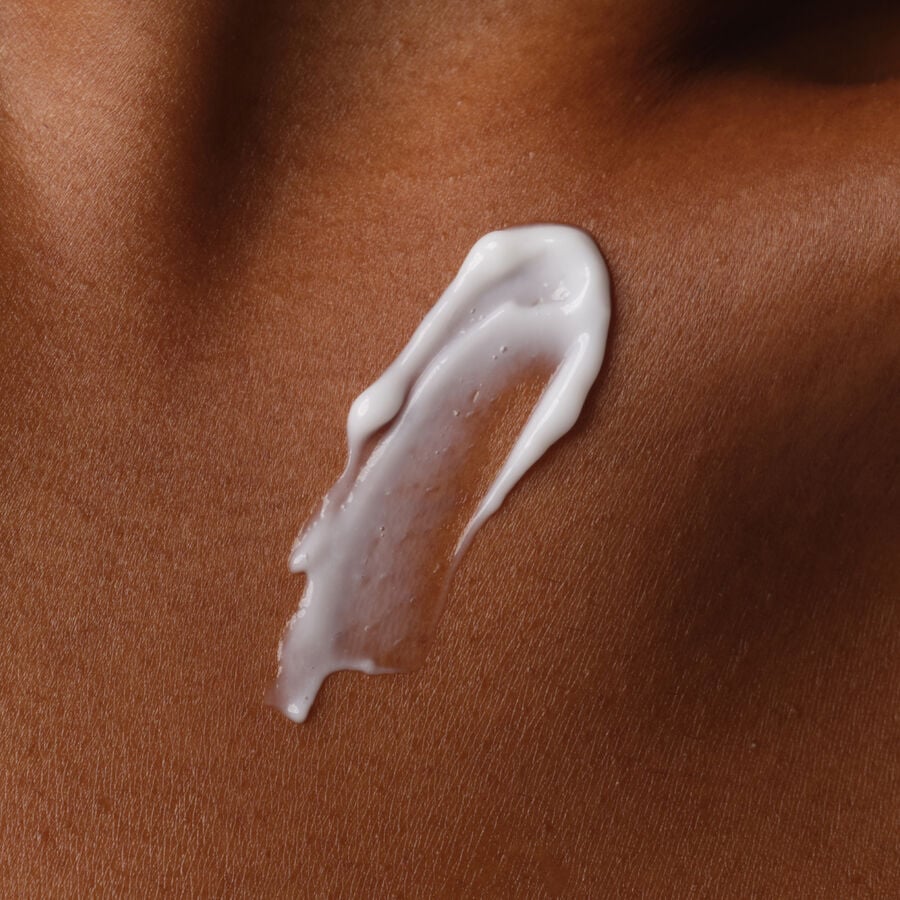 natural-moisturizing-factors-inulin-body-lotion-f6 ORD-Body-Care-Bundles-Brief-NMF-application-shot.jpg