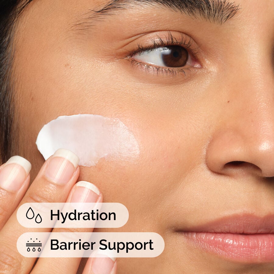natural-moisturizing-factors-ha-s1 ord-natural-moisturizing-factors-ha-model-application-with-benefits.jpg